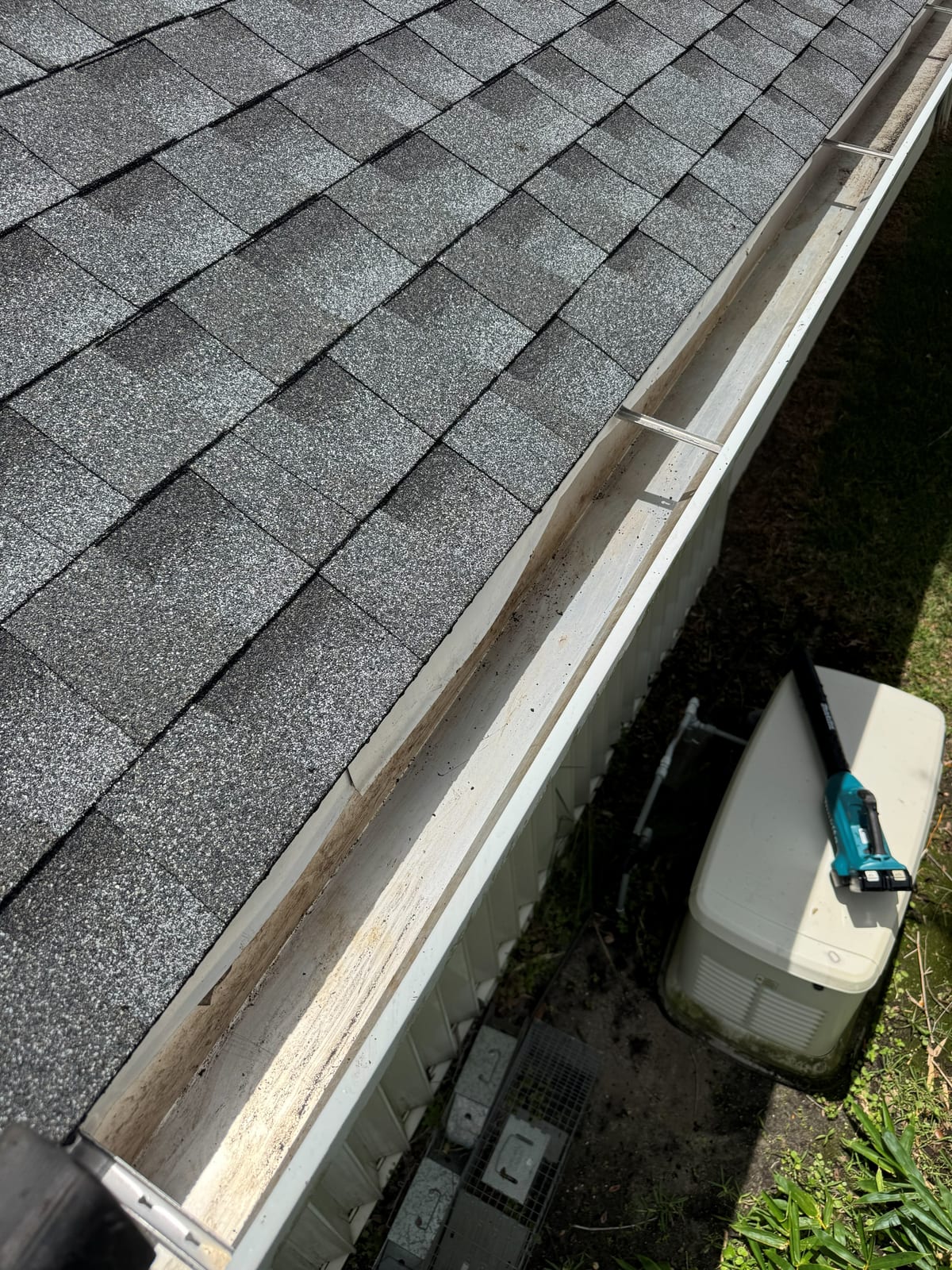 Clean Gutter Result