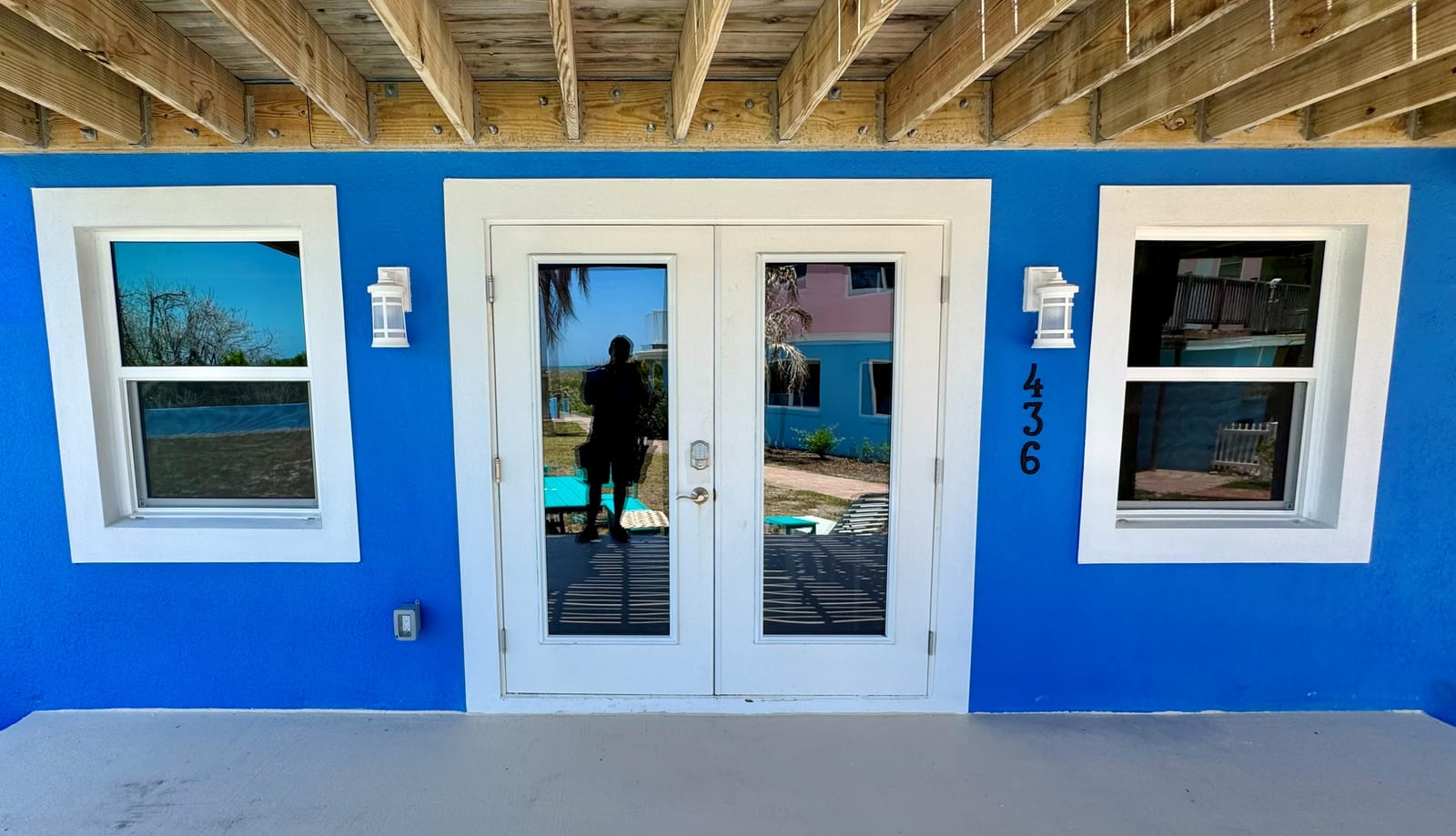Commercial Storefront Cleaning